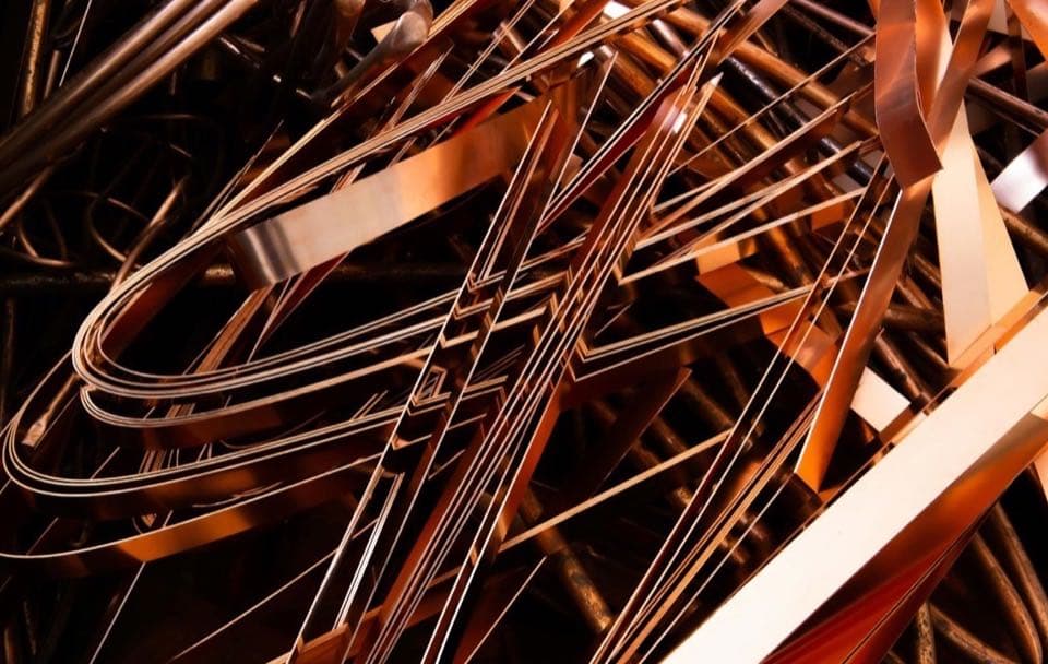 Thép hình phế liệu từ công trình tháo dỡ